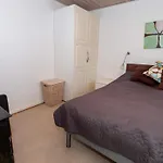 度假居 4 Star In *